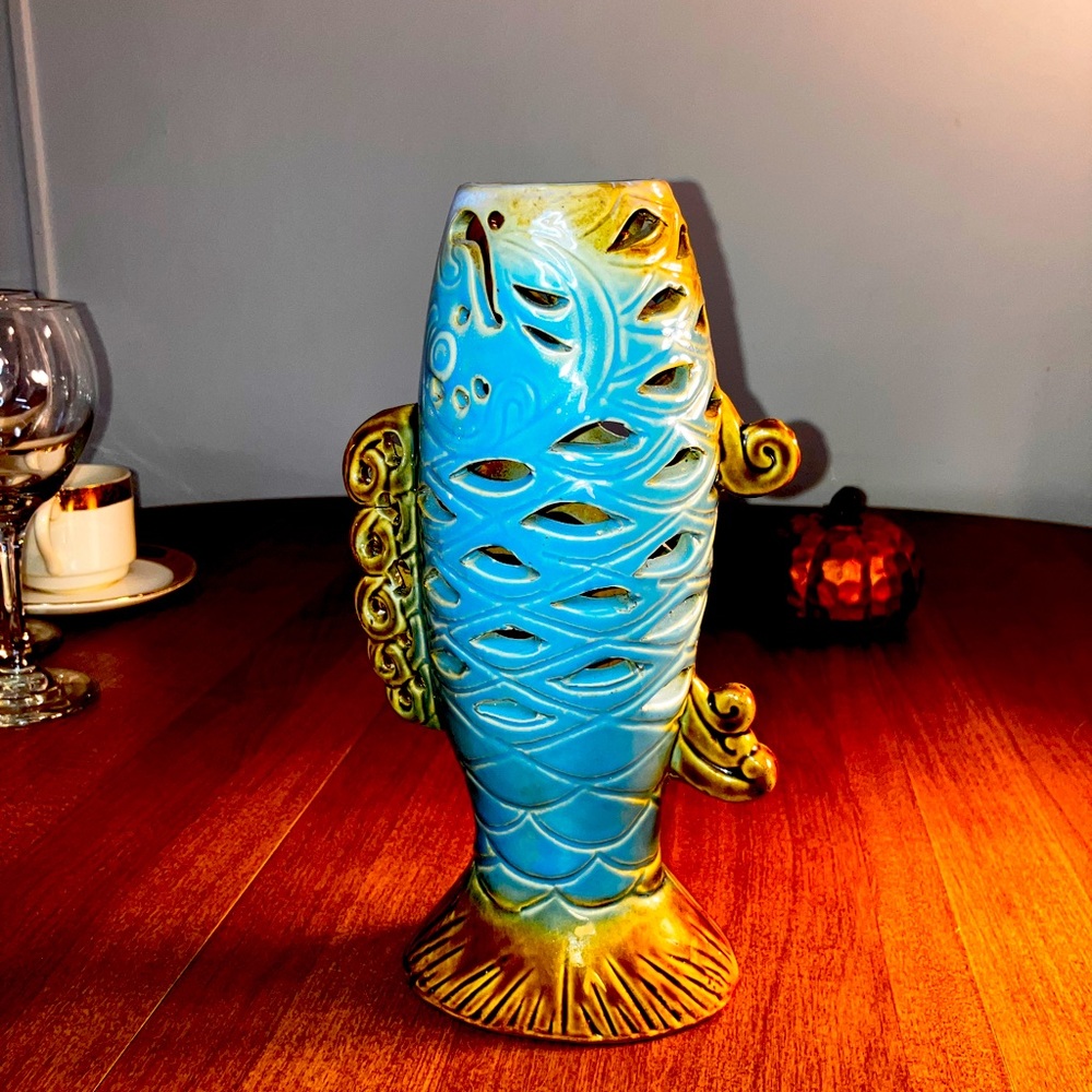 RARE Vintage Ceramic Fish Shaped Reticulated Vase 10” Tall